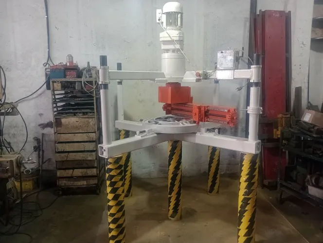 Máquina para facear e usinar flanges,até 1200 mm
