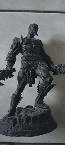 Estatua god of war colecionador
