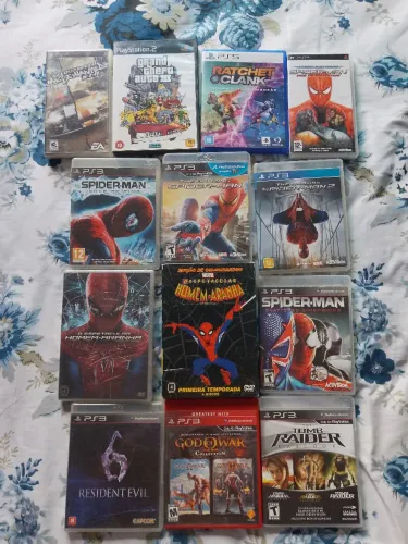 Coleção de jogos PSP, PS2, PS3, PS5 e DVD's