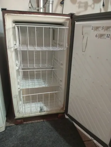 Freezer Vertical Consul 90 Compacto