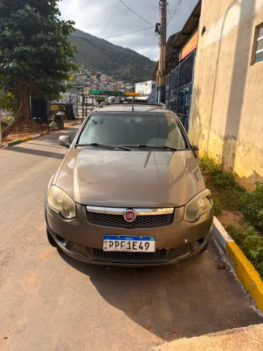 Fiat Strada Trekking 1.6 16V Flex CD 2015