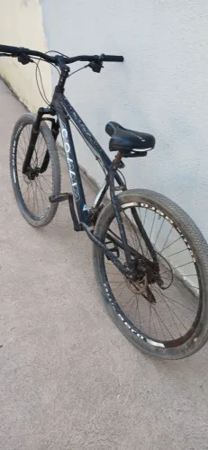 Bicicleta aro 29, freio hidráulico 