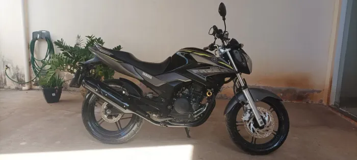 FAZER 250 2016/2016