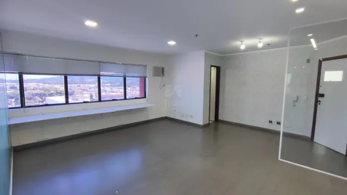 Sala Comercial para Locação no Edifício Atrium no Centro de Mogi das Cruzes