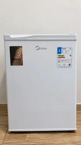 Frigobar Midea 67L - Excelente estado de conservação !