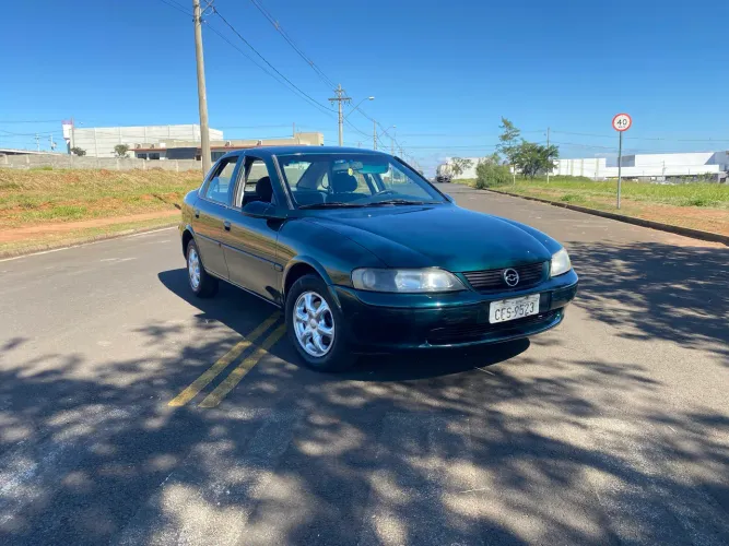 Chevrolet Vectra GL 2.2 / 2.0 MPFI 1997
