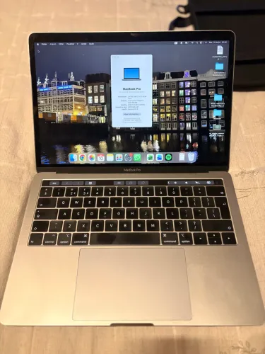 MacBook Pro 13? Apple (TouchBar) - i5 | 8GB RAM | SSD 128GB | Muito Conservado