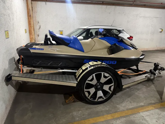 Jet ski 170 wake 2026 com carretinha 127.000 