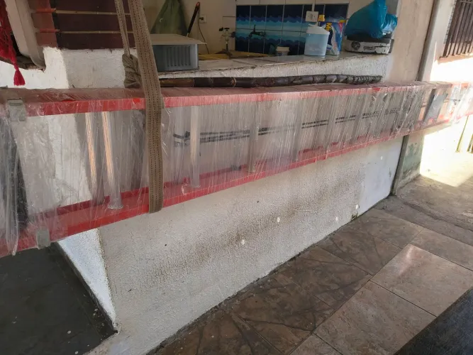 VENDO ESCADA EXTENSÍVEL NOVA LACRADA