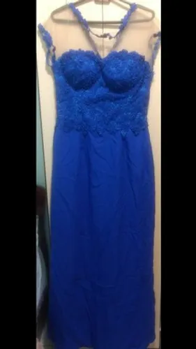 Vestido de festa renda bordada