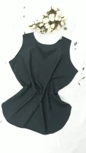 Regata plus size Feminina