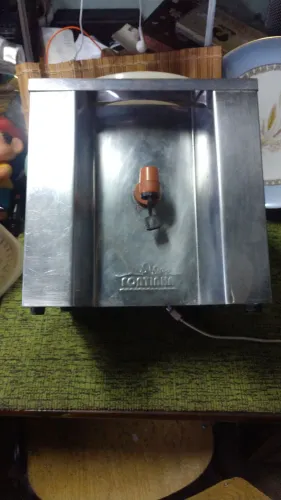 Suporte para galao de água inox usado
