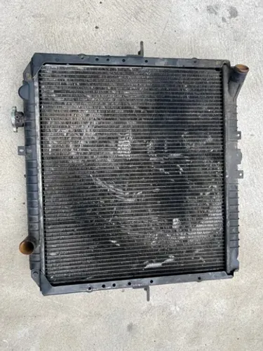 radiador kia bongo 2,5/8v original