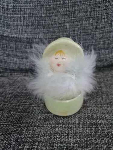Porta joias porcelana e plumas