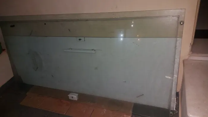 2 portas de vidro