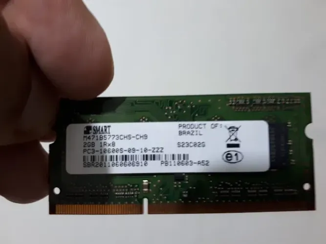 Memoria Notebook Samsung 2Gb DDR3 (tenho 4 - 25 cada)