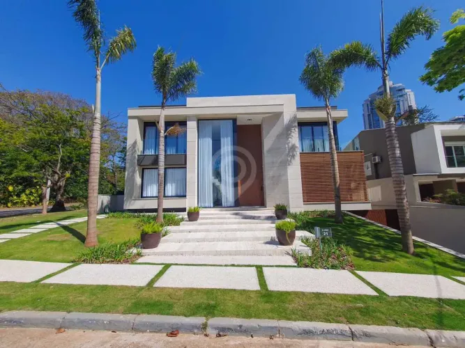 Casa em Condomínio - / Residencial / Alphaville Industrial