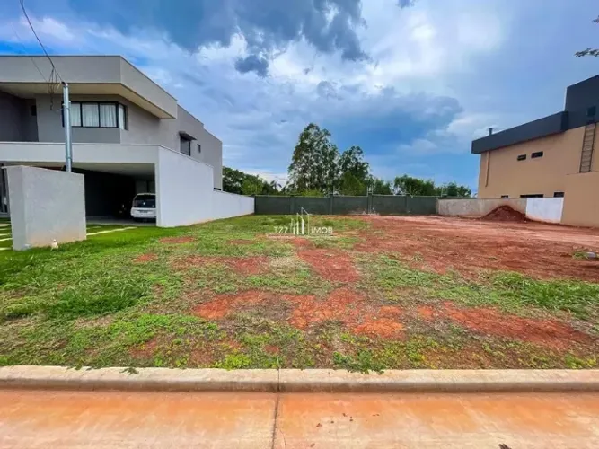 Lote Terras Alpha 2 - Lote com 300,81 m² - Lote Quitado R$ 165.000,00