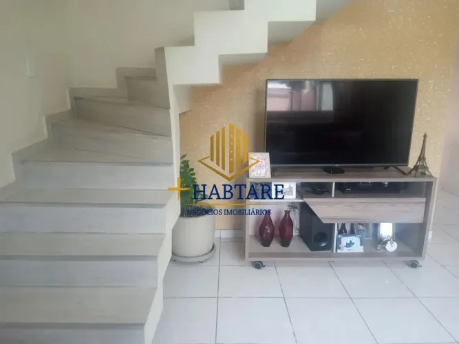 Casa para Locação em Hortolândia, Vila Real Continuação, 3 dormitórios, 2 banheiros, 3 vag
