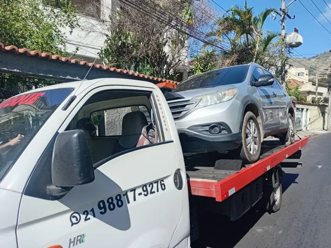 Veron reboque carro e moto ..........
