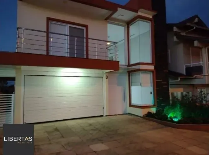 Casa em Condomínio com 4 quartos, 2 suítes, 3 banheiros , 4 vagas