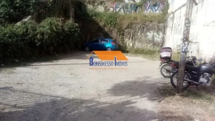 Terreno em Belo Horizonte, no bairro Aparecida, à venda.