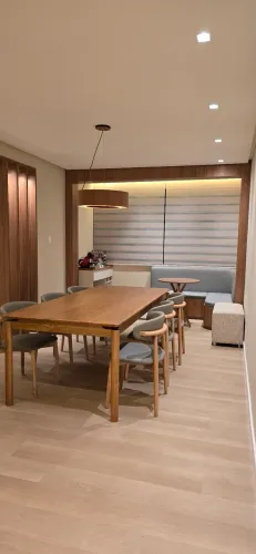 Apto grande reformado no Bairro São José 