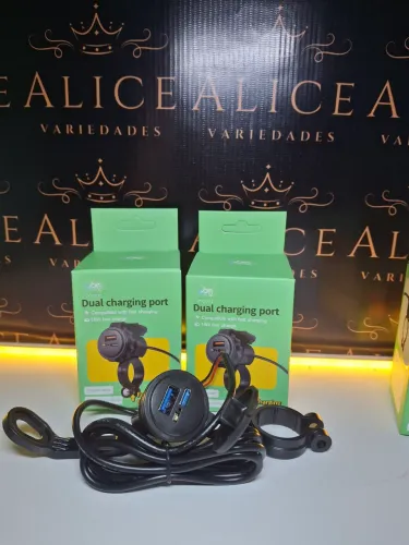 Carregador de moto tipo C , usb