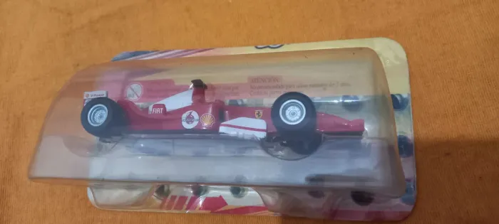 Ferrari a fricção p/ colecionadores