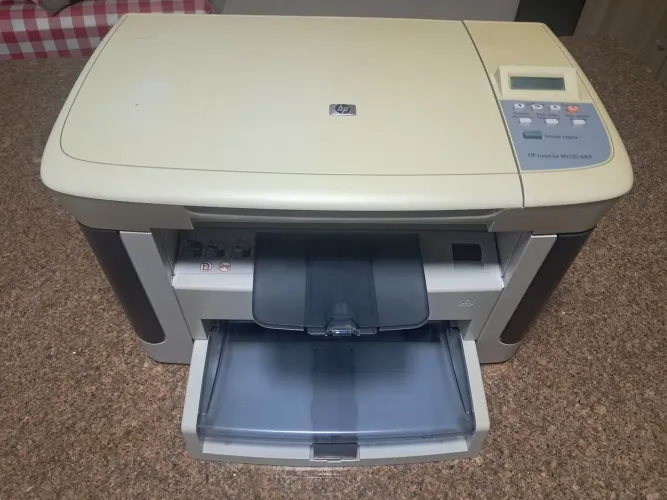 Impressora HP Laser jet m1220 mpf com escaner