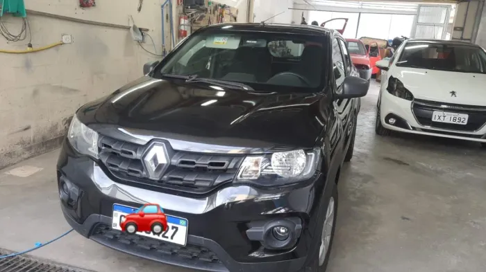 ? Alugo Kwid UBER E 99