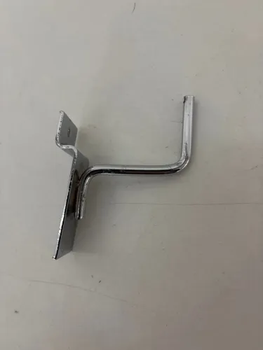 Gancho crimado 5cm painel canaletado