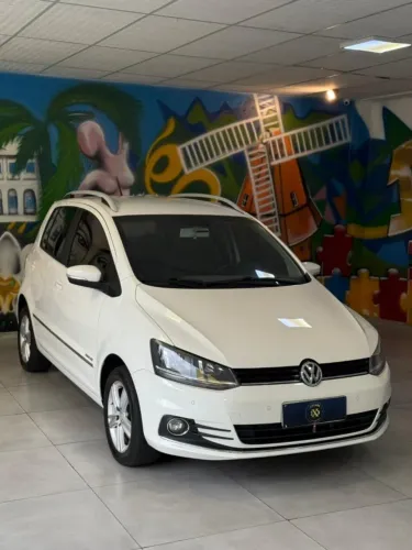 Volkswagen Fox Highline I Motion 1.6 Flex 16V 5P Usados e Novos