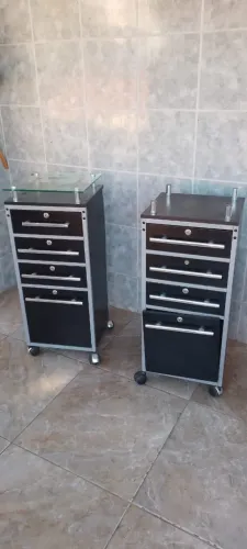 Carrinhos para salão