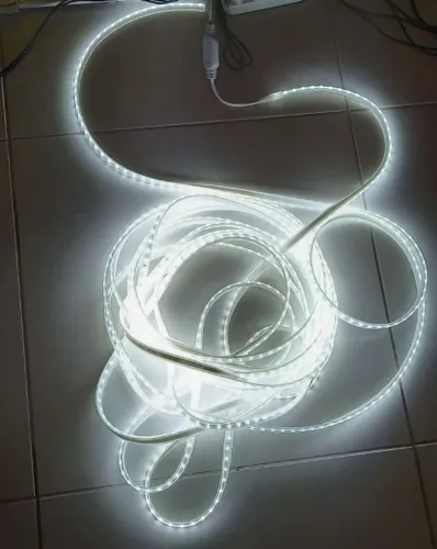 Fita LED 220V para sanca de gesso