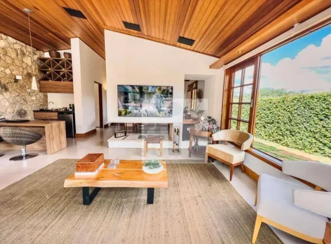 Chácara com 3 dormitórios à venda, 1200 m² por R$ 1.800.000,00 - Curral - Ibiúna/SP