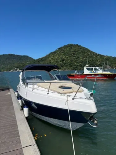 Lancha Phantom 303  2 x Volvo 200 HP Oportunidade!!!