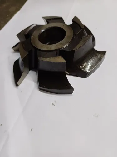 Fresa em aço para arredondar raio de 17mm