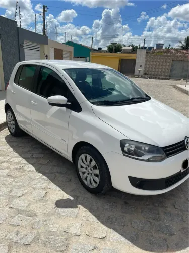 Volkswagen Fox 1.6 MI Total Flex 8V 5P 2014