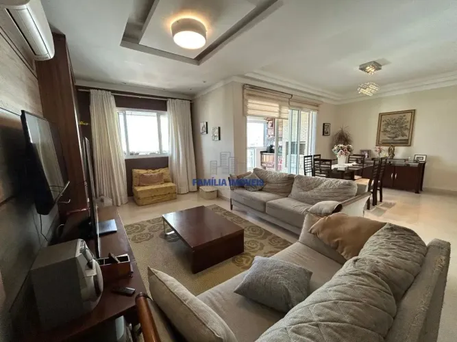 Apartamento á venda 3 suítes, 3 vagas na Pompéia em Santos/SP