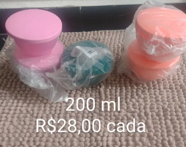 Peças novas de Tupperware a partir de 