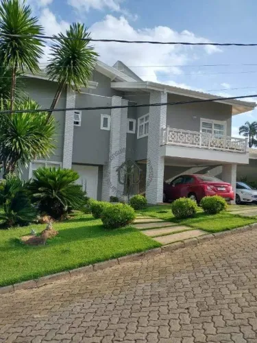 Casa à venda no Condomínio Residencial Colinas Santander em Campinas.