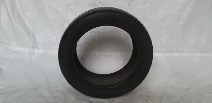 Pneu Michelin 255-45-r18 #105
