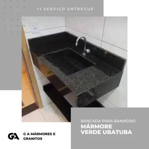 Bancada para banheiro em mármore verde Ubatuba