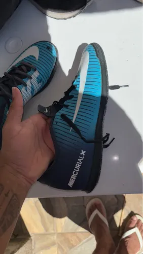 Chuteira Nike Mercurial Azul