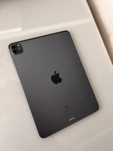 iPad Pro 11 Apple M1 - 256GB - Wi-Fi - Cinza Espacial