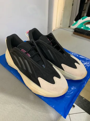 Tênis ADIDAS super conservado para 43