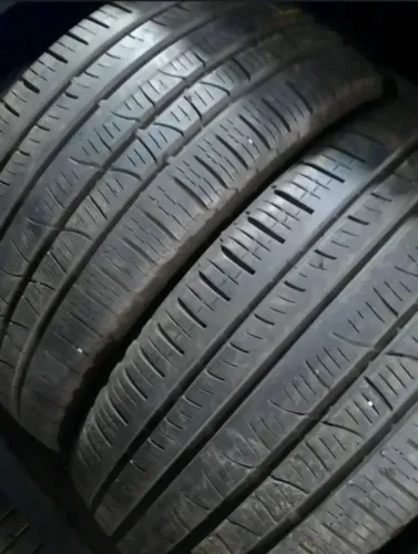 Pneu 235/45/19 Pirelli Scorpion 70% vida útil