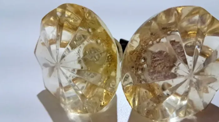 Par De Puxadores Antigos Em Acrílico Amarelo