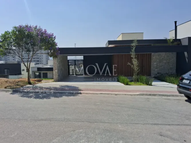 VENDE Casa nova no condomínio Mônaco, no Urbanova - SJC/SP, moderna com energia solar, 3 s